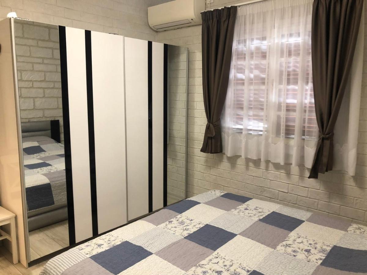 Guest House Costa 2 Karianí エクステリア 写真